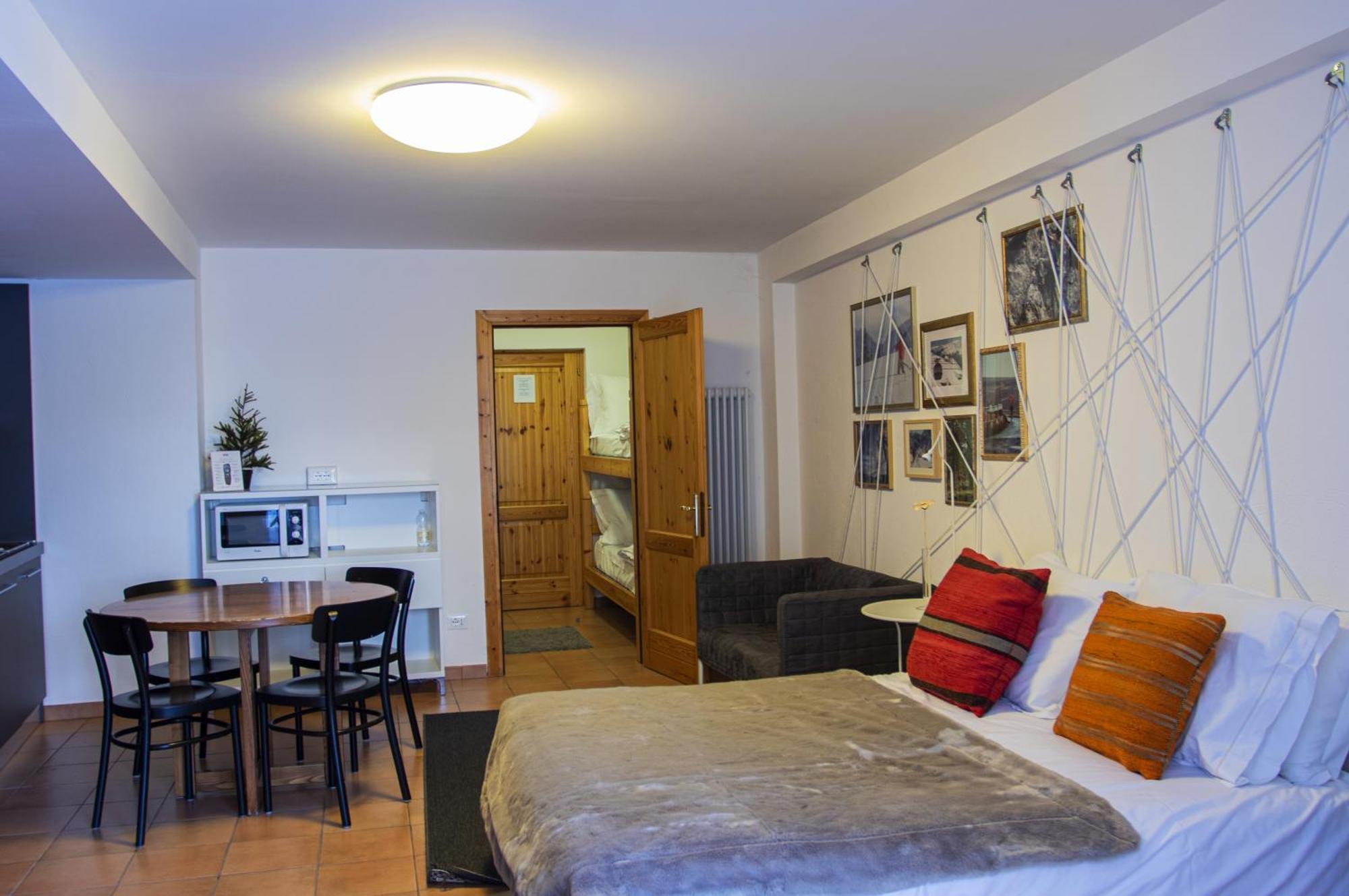 Base Camp Alpine Apartments Breuil-Cervinia Habitación foto