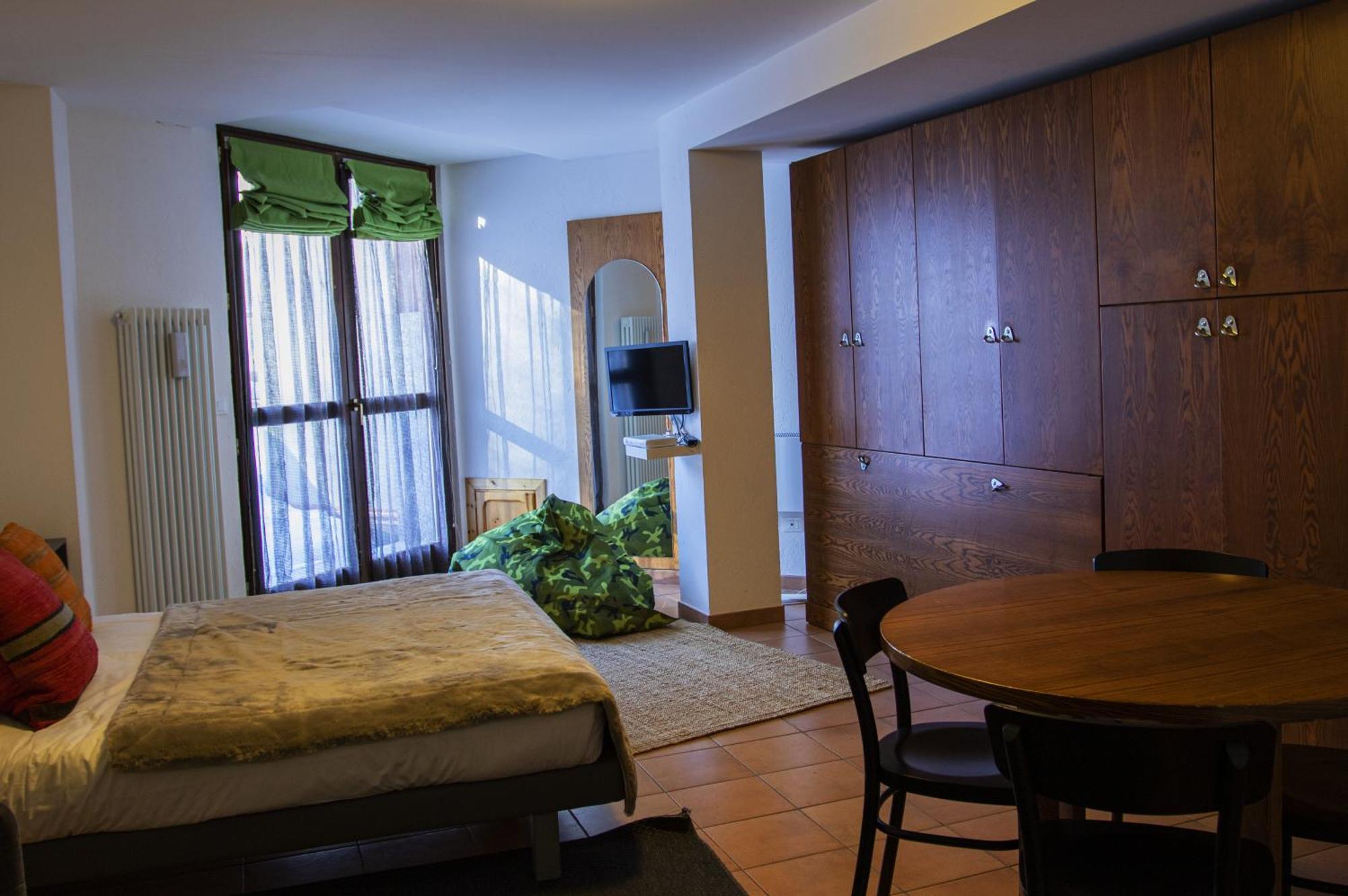 Base Camp Alpine Apartments Breuil-Cervinia Habitación foto